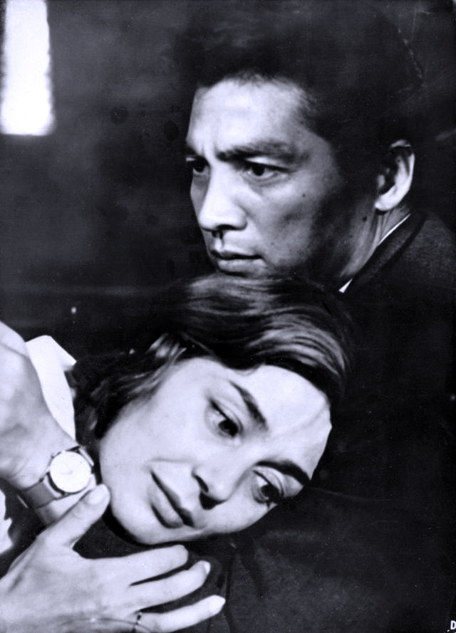 pinot noir hiroshima mon amour